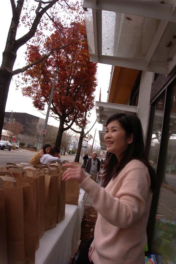 Thanksgiving Food Drive - Gallery 4