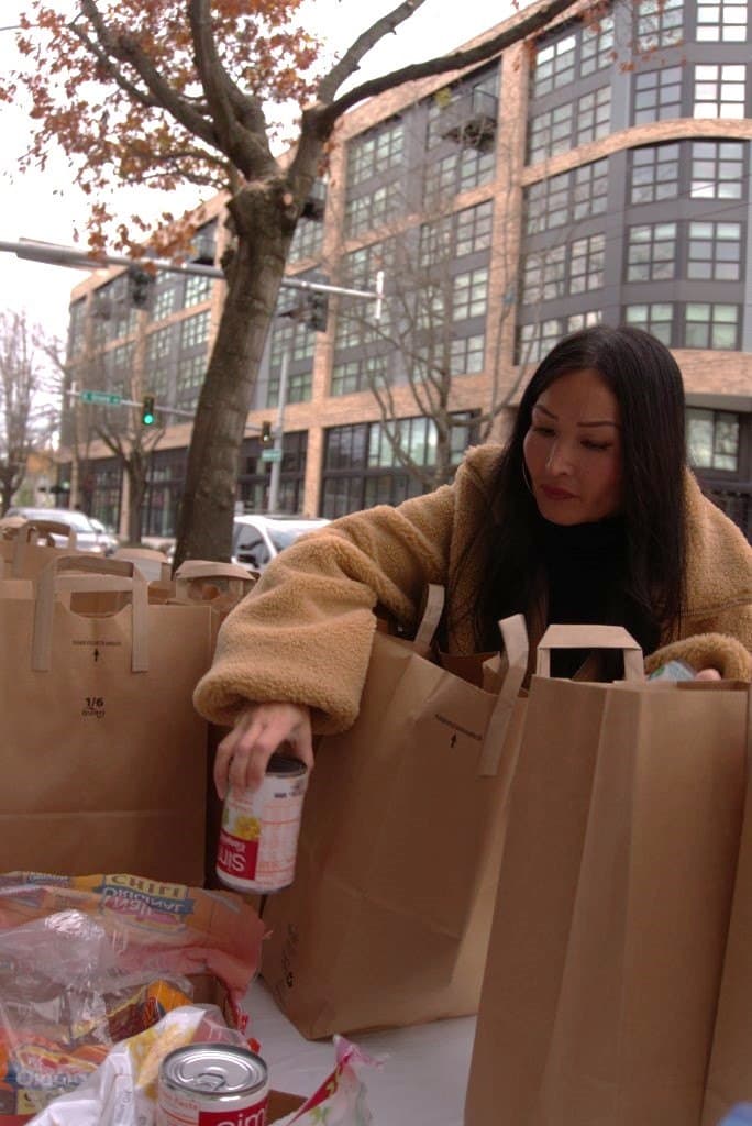 Thanksgiving Food Drive - Gallery 5