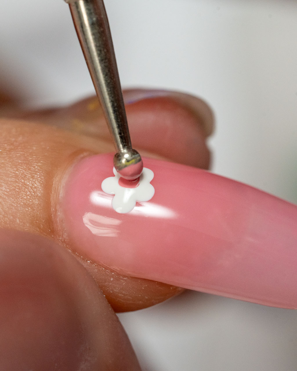 gel-nails-tools-2025-chrome-gels-stampers-and-soak-off-kits-img__8