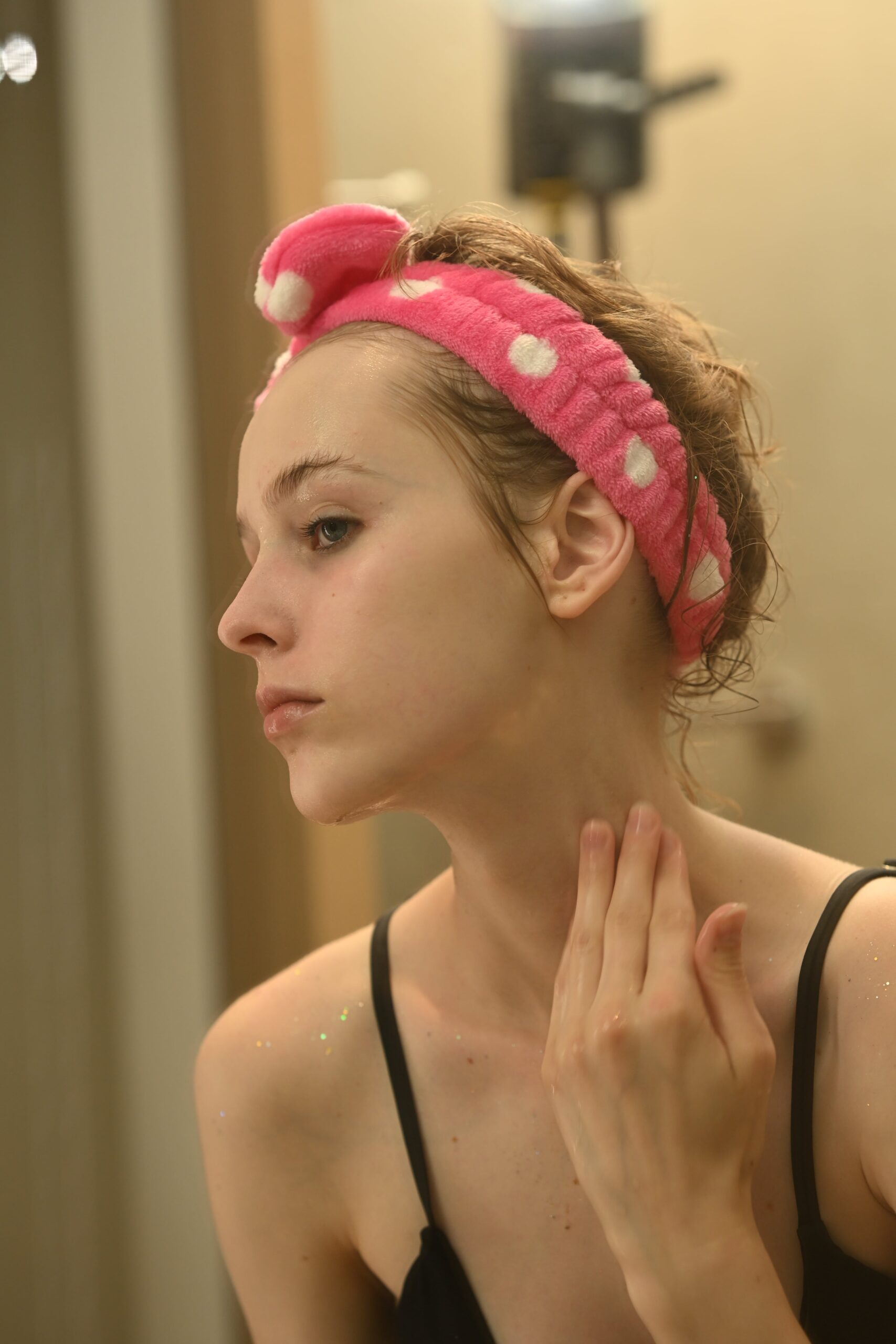 How to Use a Cleanser Right: Step-by-Step for Glowing Skin